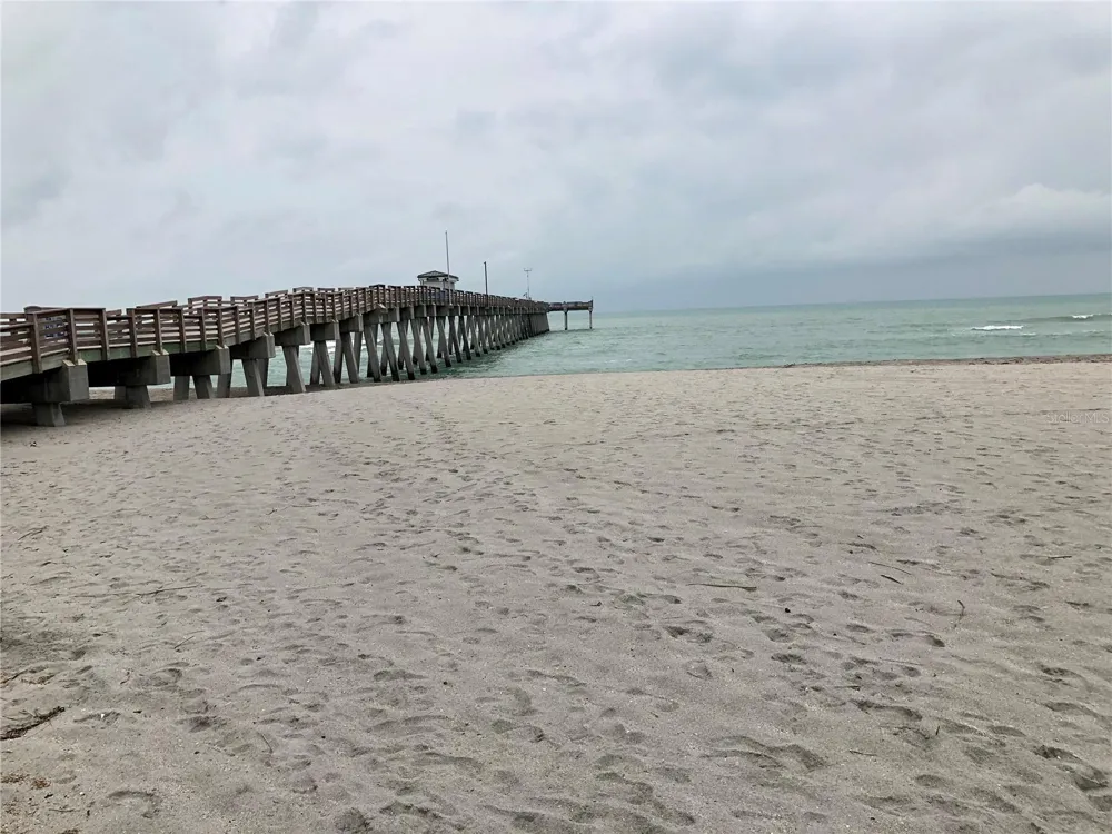 5221 CANYONLAND WAY Venice, FL 34293
