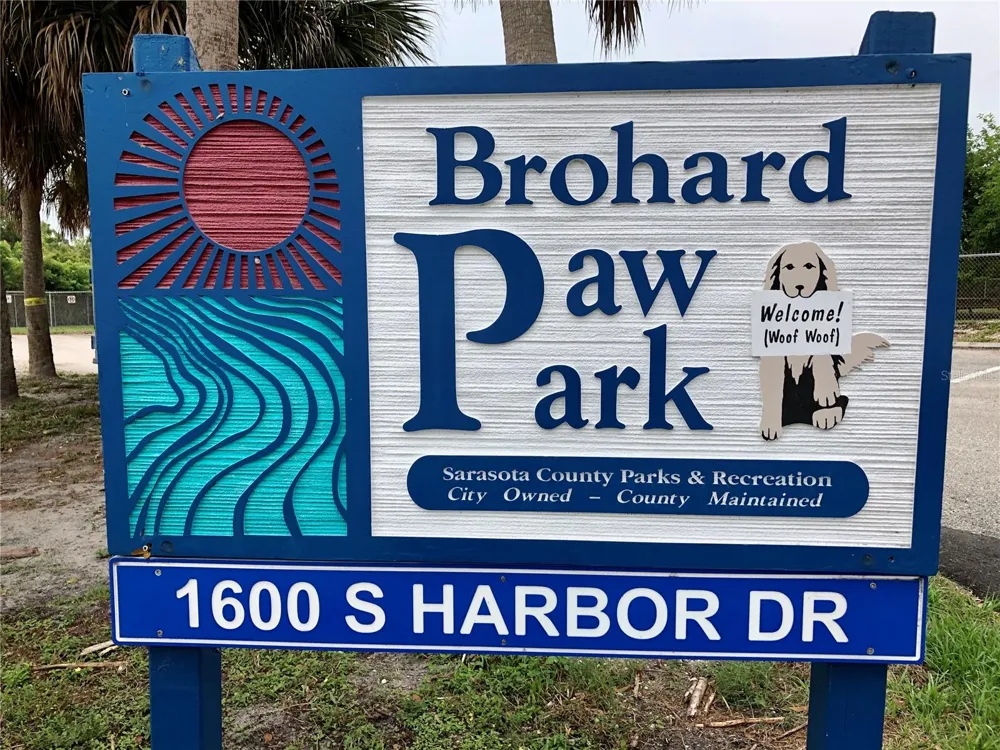 5221 CANYONLAND WAY Venice, FL 34293
