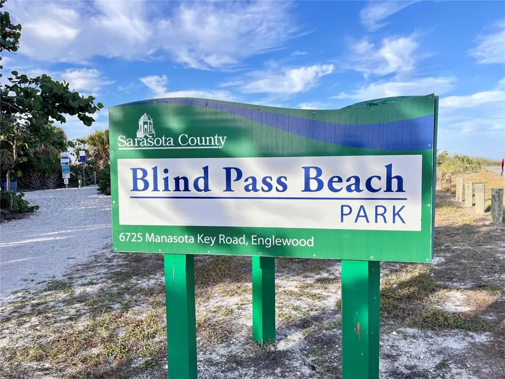 5221 CANYONLAND WAY Venice, FL 34293