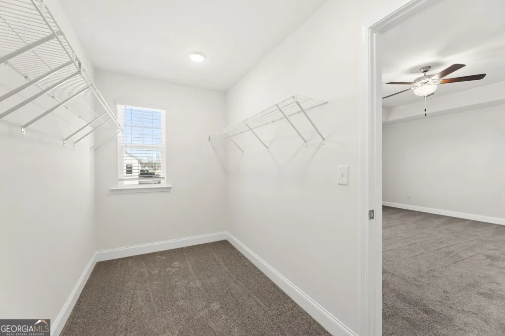 5665 Overview DR Flowery Branch, GA 30542