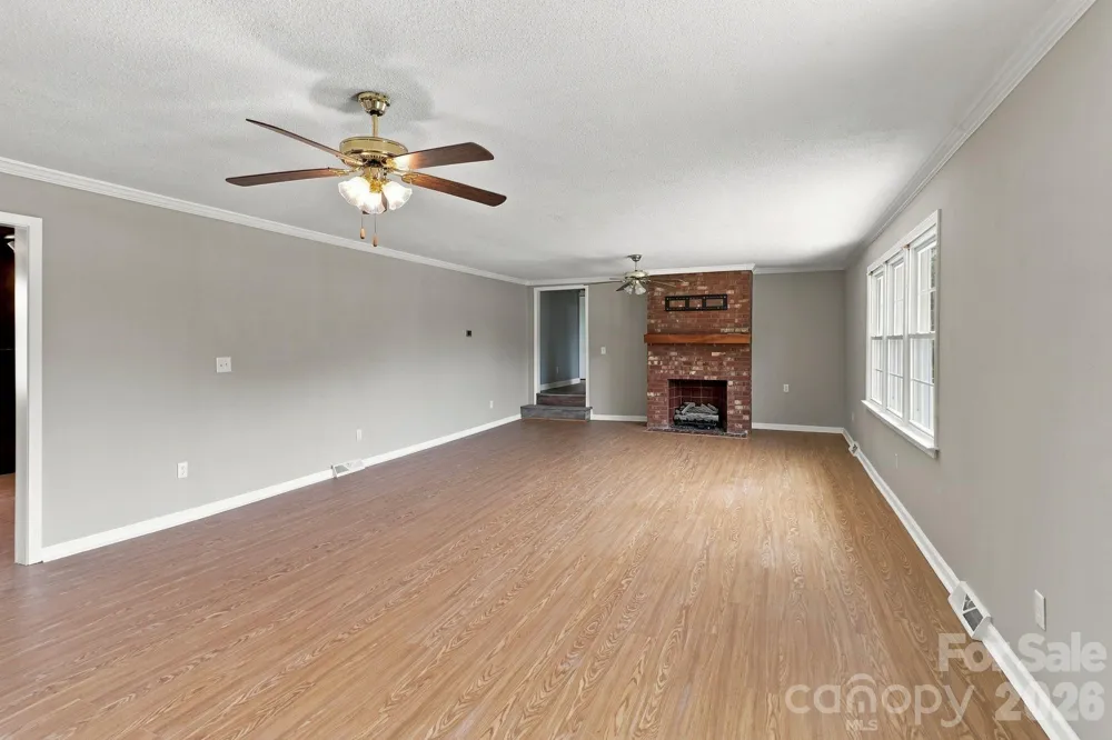 1664 Chase High Road Forest City, NC 28043