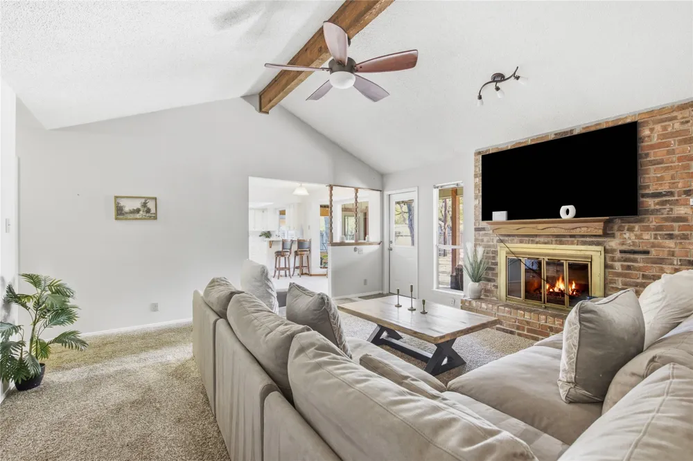 13319 Water Oak Lane Austin, TX 78729
