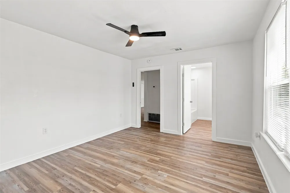 7513 Foster Drive Lake Worth, TX 76135