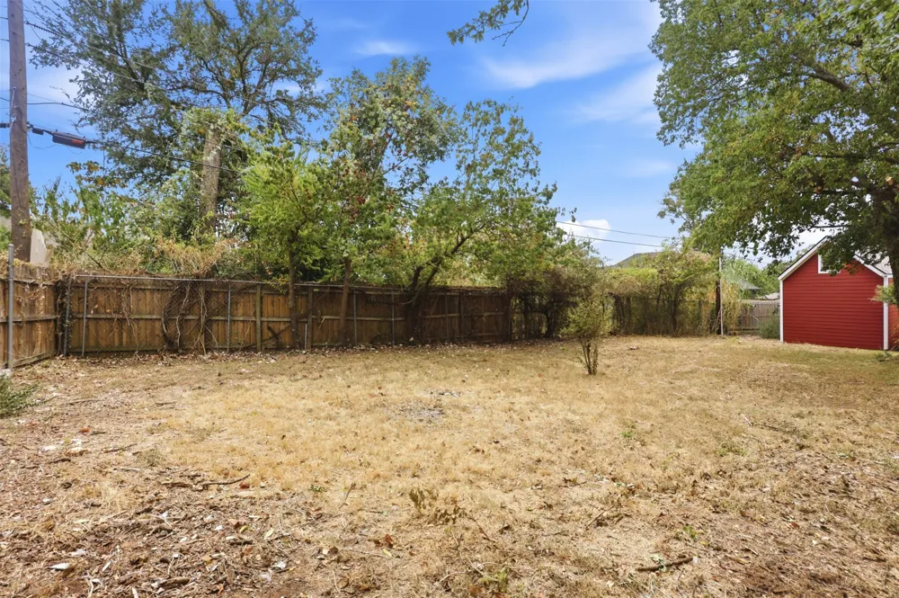 7513 Foster Drive Lake Worth, TX 76135