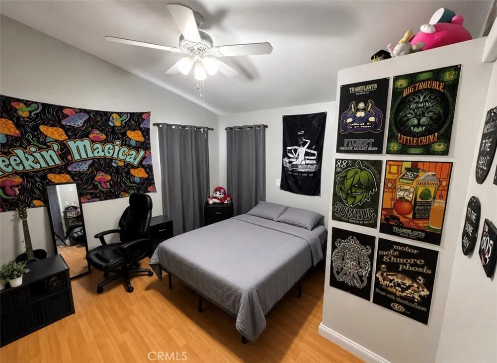 27361 Sierra Highway #159 Canyon Country, CA 91351
