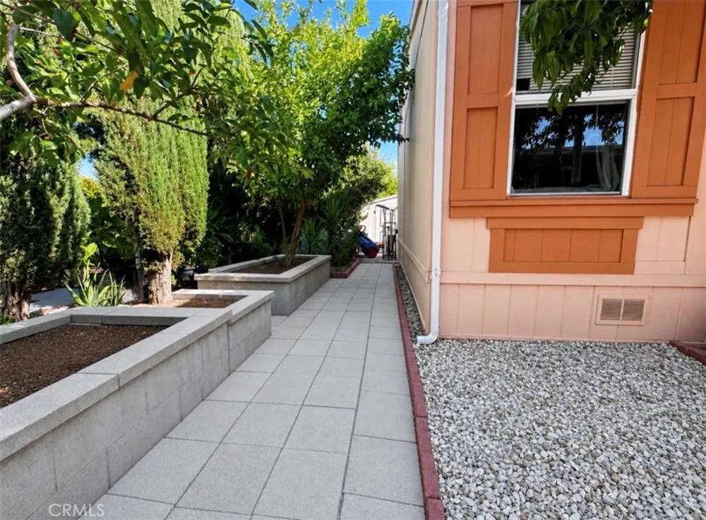27361 Sierra Highway #159 Canyon Country, CA 91351