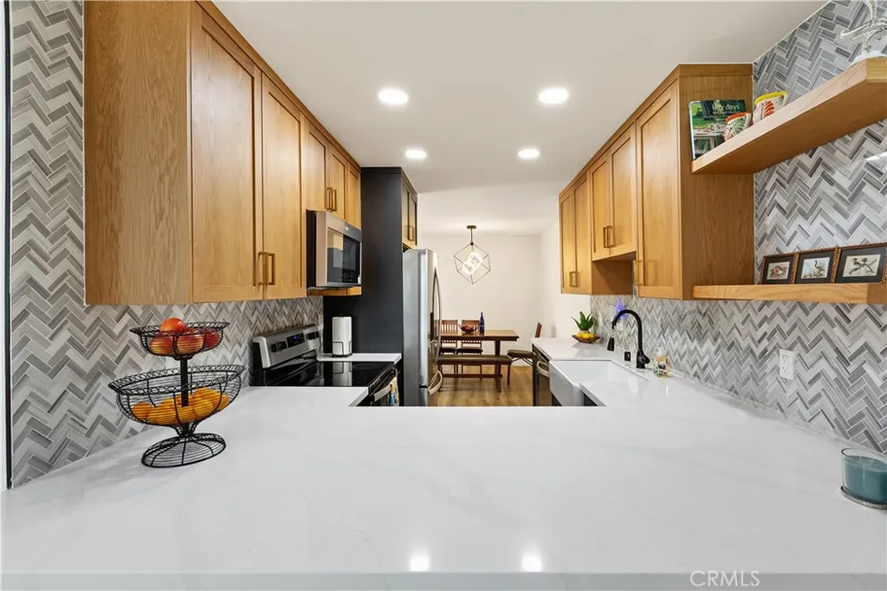 4156 Camino Lita San Diego, CA 92122