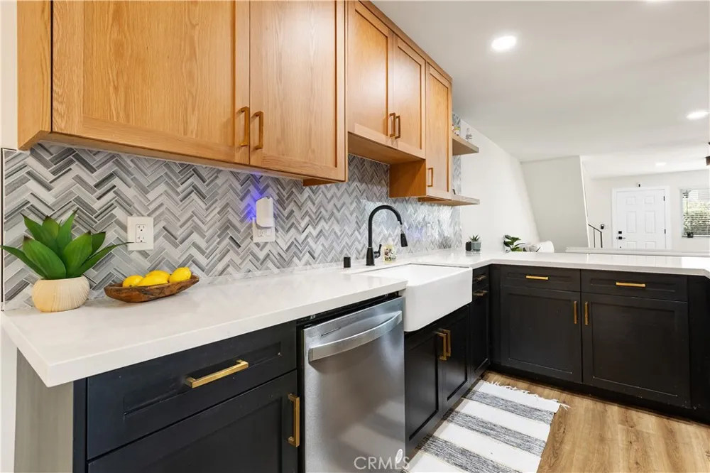 4156 Camino Lita San Diego, CA 92122