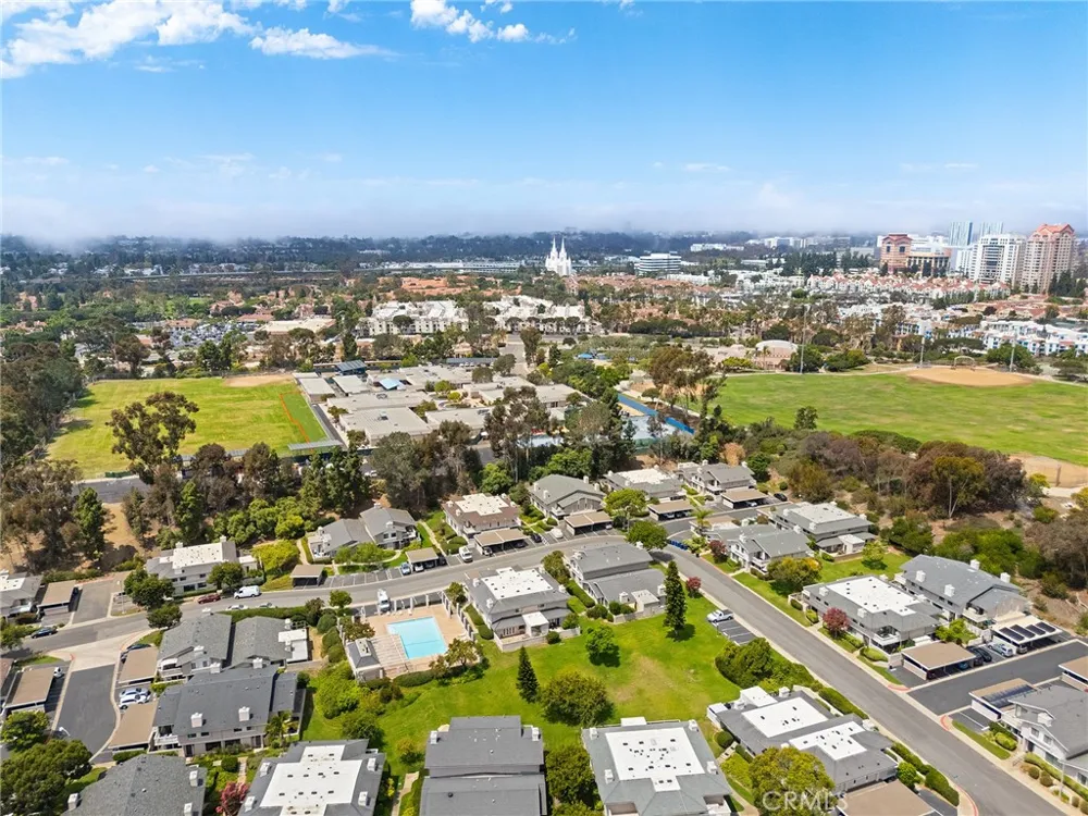 4156 Camino Lita San Diego, CA 92122