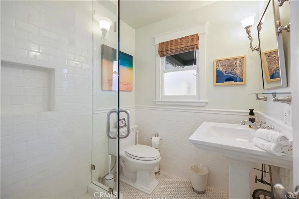 2156 E Ocean Newport Beach, CA 92661