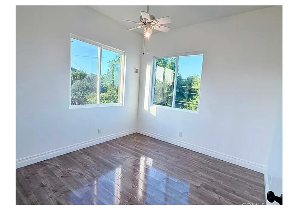 19462 Harding Huntington Beach, CA 92646