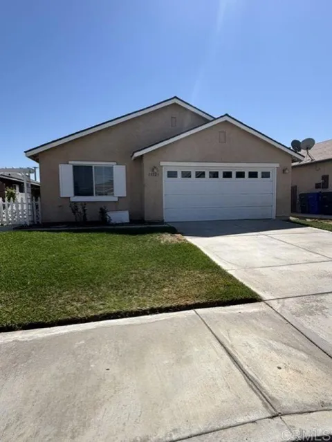 13523 Merry Oaks