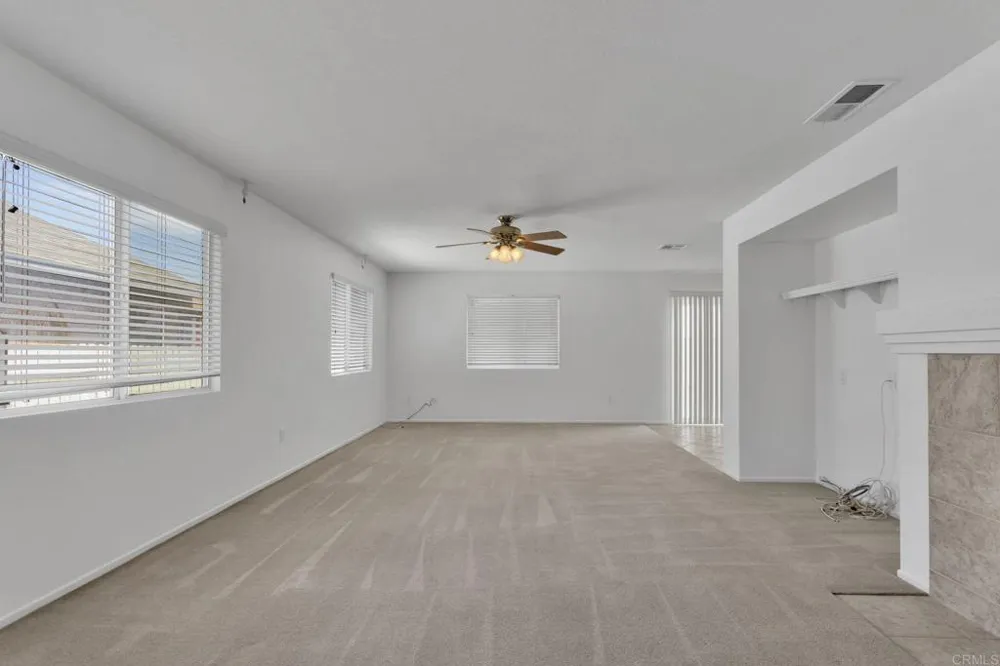 13523 Merry Oaks Victorville, CA 92392