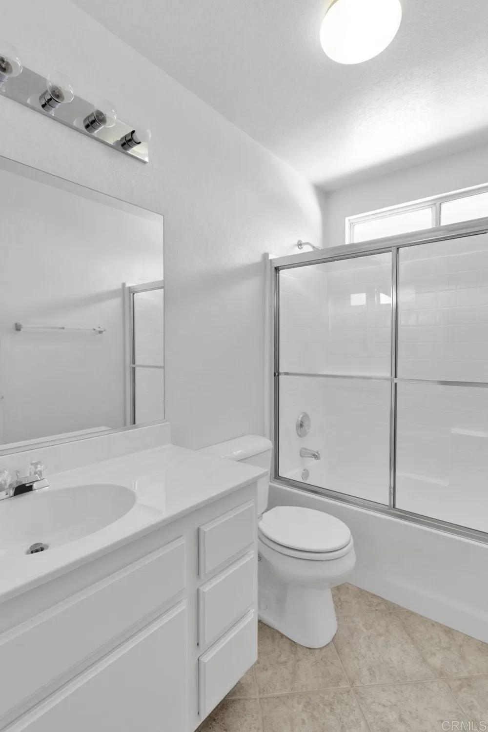 13523 Merry Oaks Victorville, CA 92392