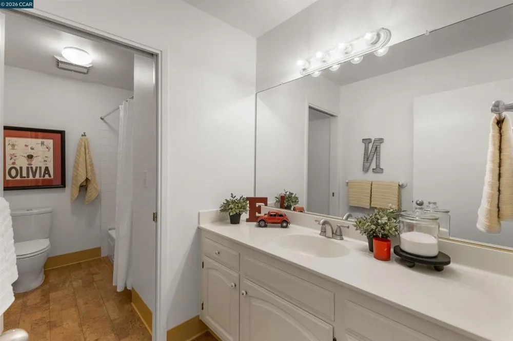 7 Leeds Ct Danville, CA 94526