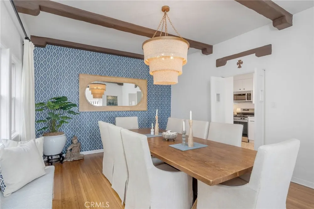 2654 The Strand Hermosa Beach, CA 90254