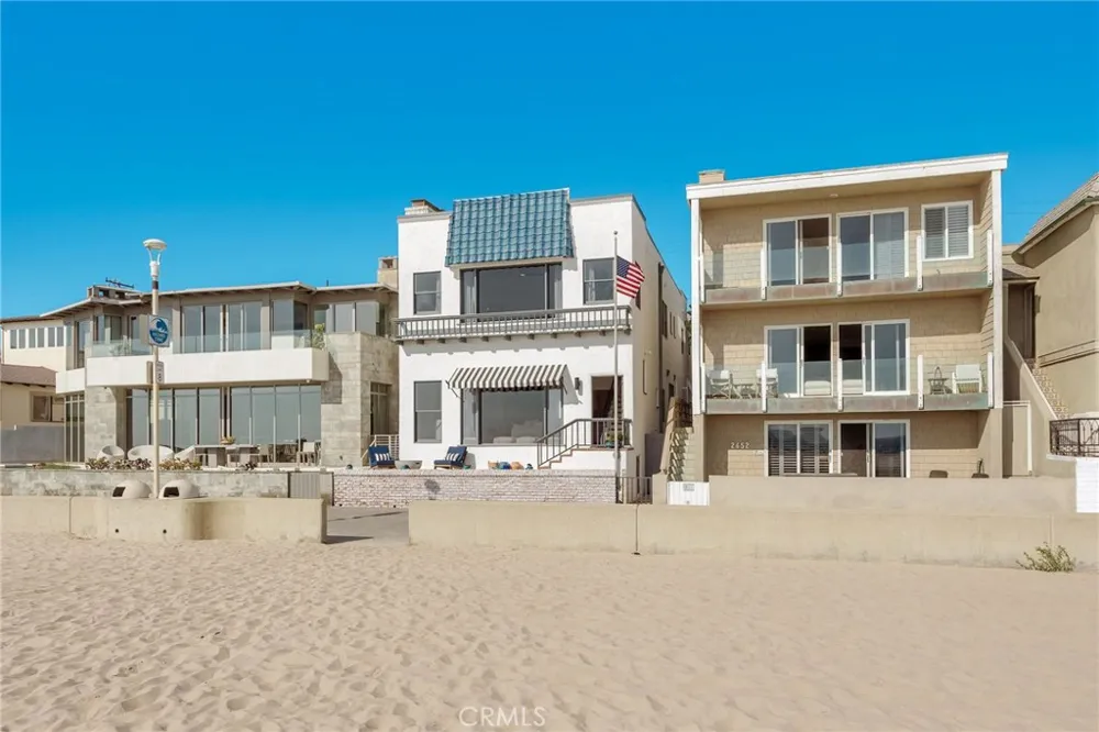 2654 The Strand Hermosa Beach, CA 90254