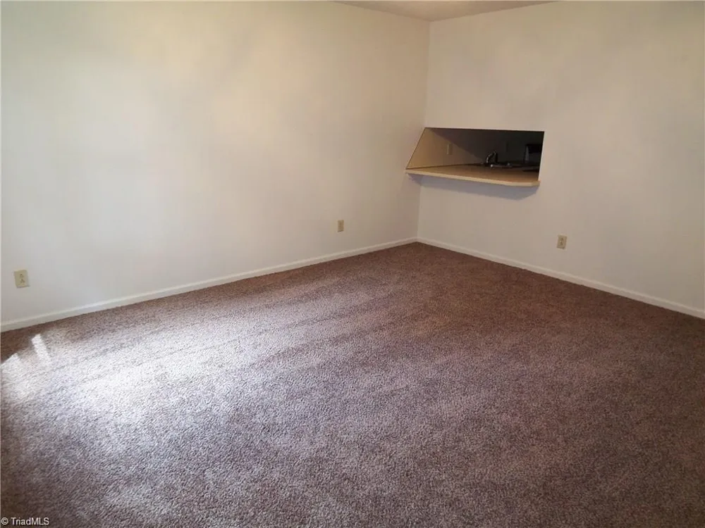 219 Worth Street Mount Airy, NC 27030