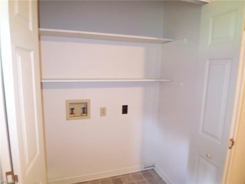 219 Worth Street Mount Airy, NC 27030