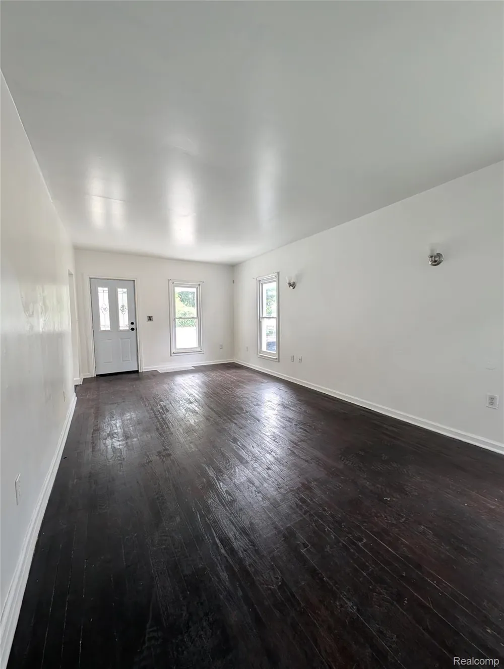 17 Oriley Street Pontiac City, MI 48342
