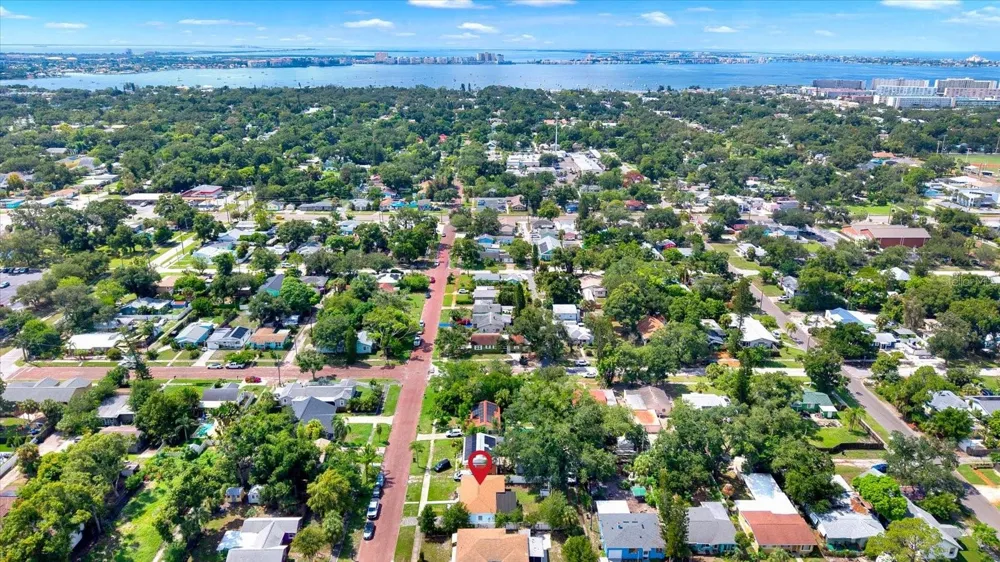 1907 53RD STREET S Gulfport, FL 33707