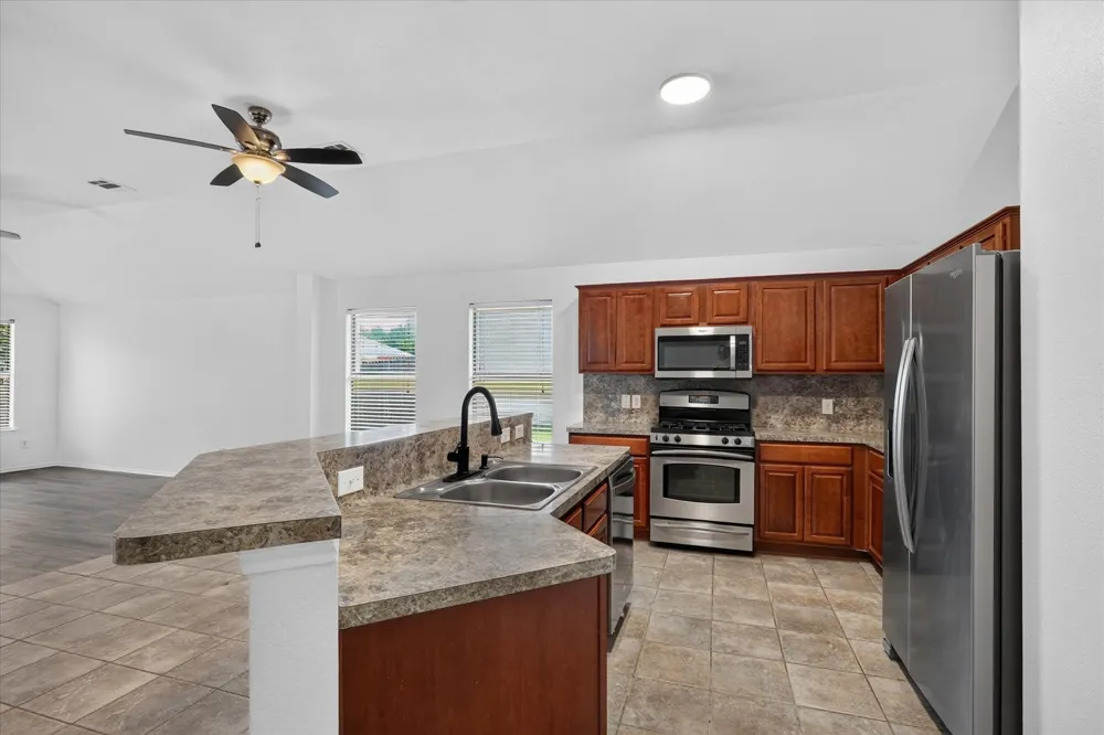 9324 Warren Drive McKinney, TX 75071