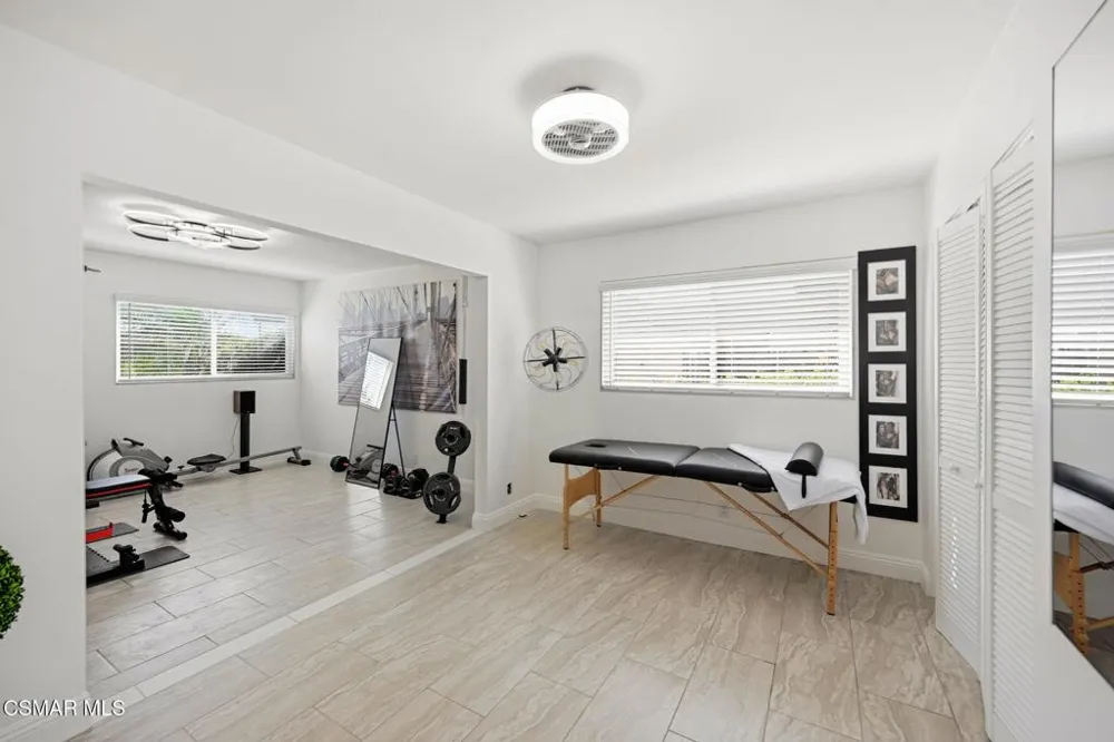 852 Verna Avenue Newbury Park, CA 91320