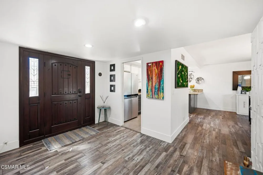 852 Verna Avenue Newbury Park, CA 91320