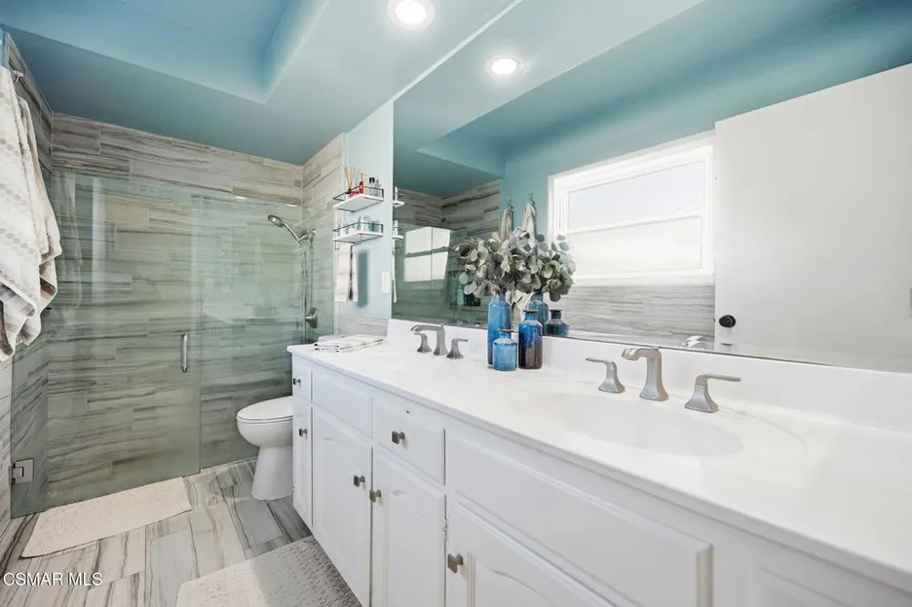 852 Verna Avenue Newbury Park, CA 91320