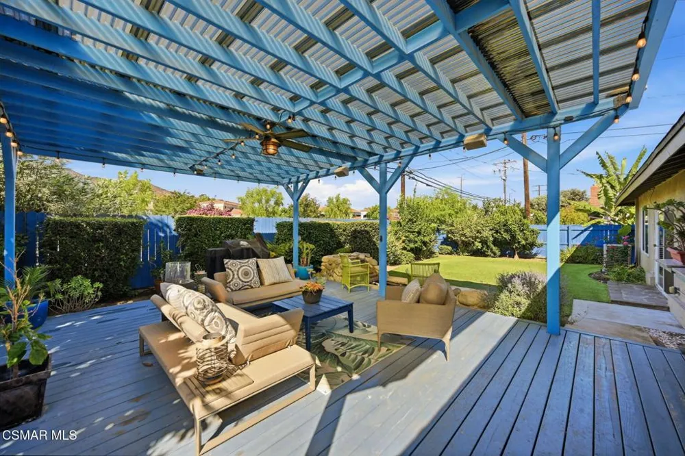 852 Verna Avenue Newbury Park, CA 91320