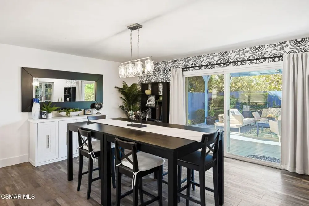 852 Verna Avenue Newbury Park, CA 91320