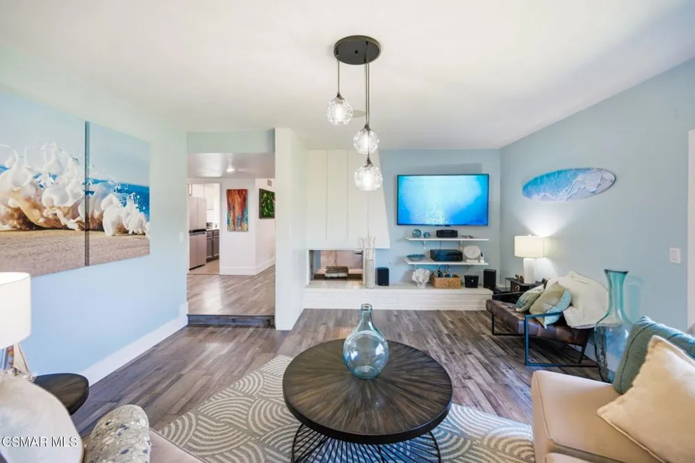 852 Verna Avenue Newbury Park, CA 91320