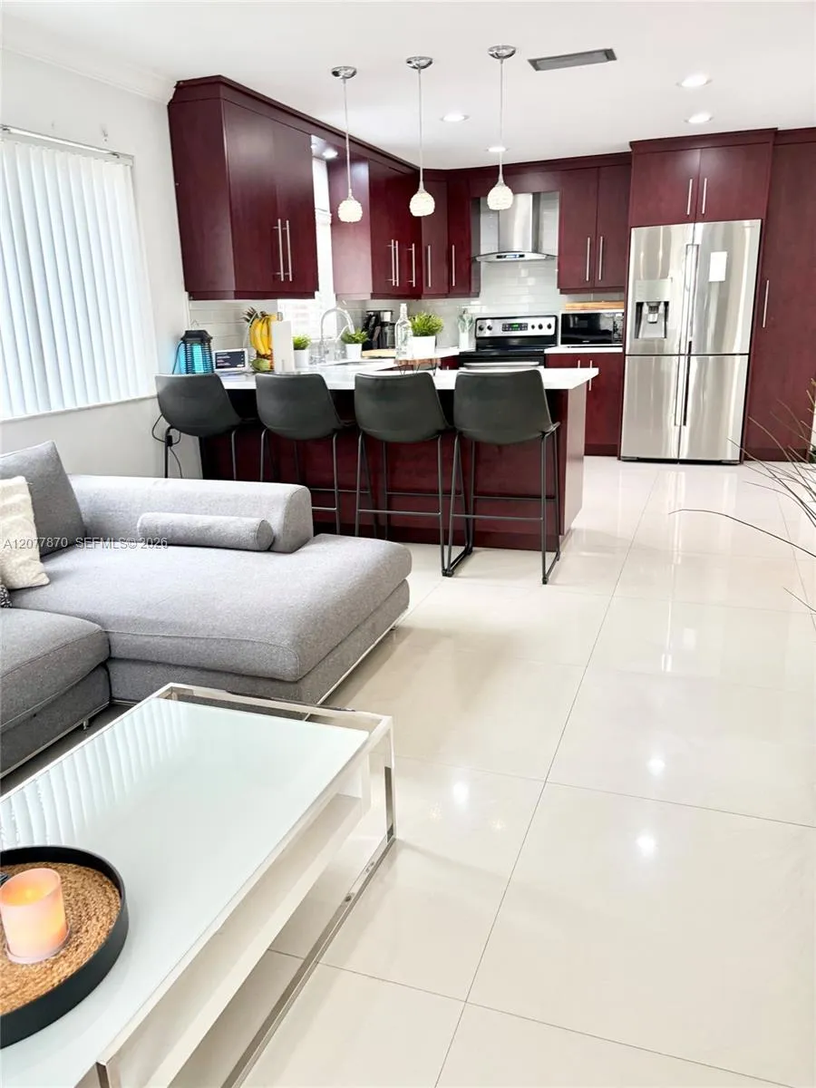8541 NW 54th St Lauderhill, FL 33351