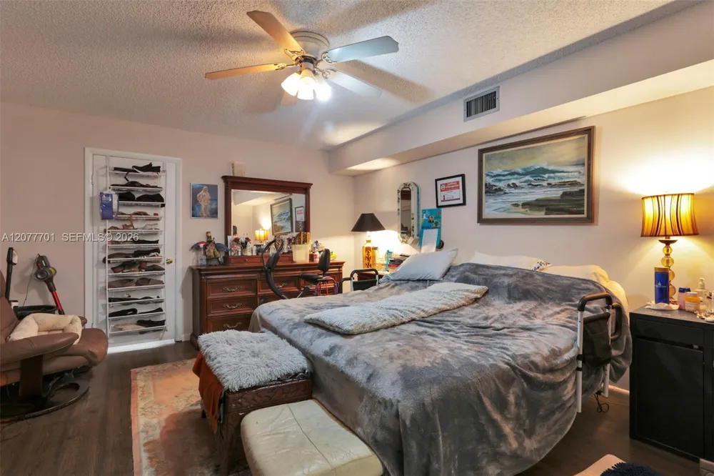 9139 SW 23rd St #A Davie, FL 33324