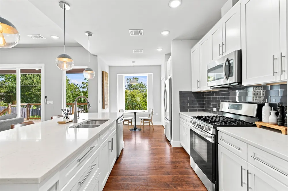 908 Rocky Spring Road Austin, TX 78753