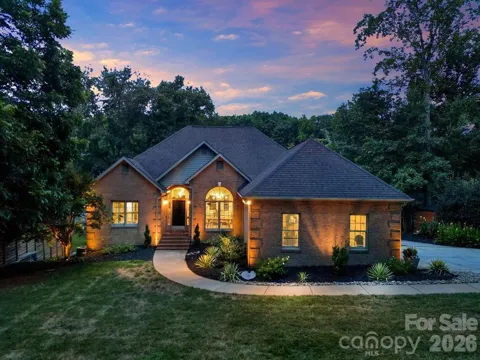 388 Ponderosa Circle