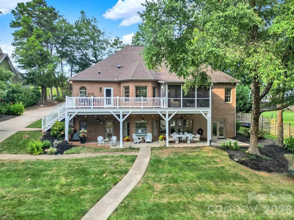 388 Ponderosa Circle Mooresville, NC 28117
