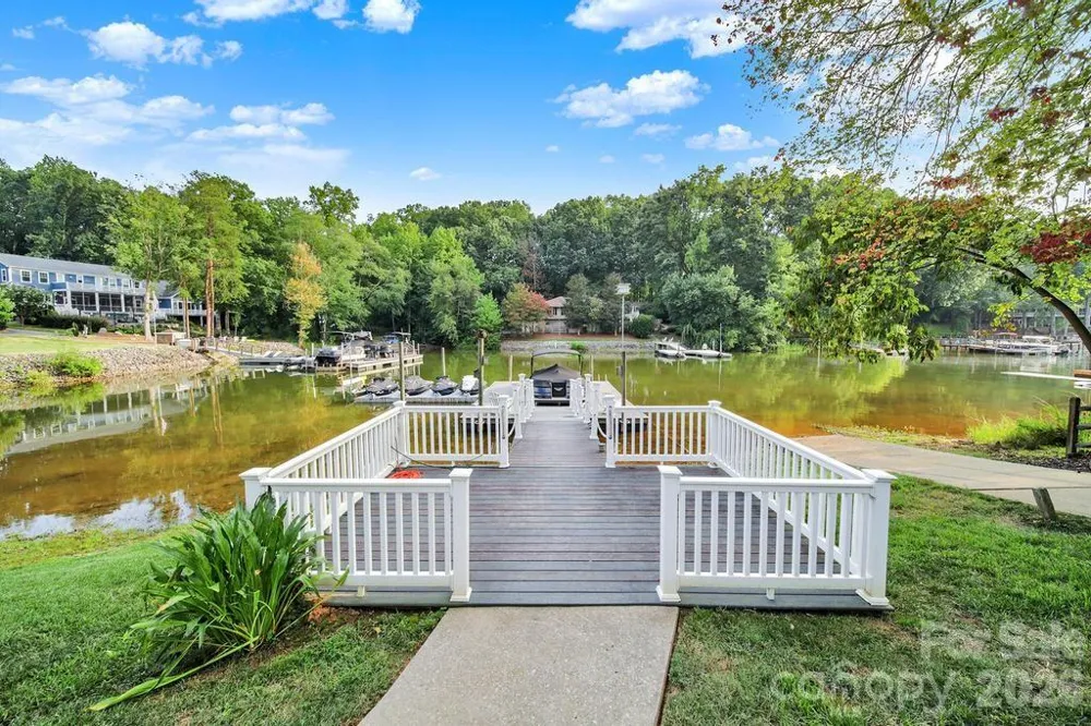 388 Ponderosa Circle Mooresville, NC 28117