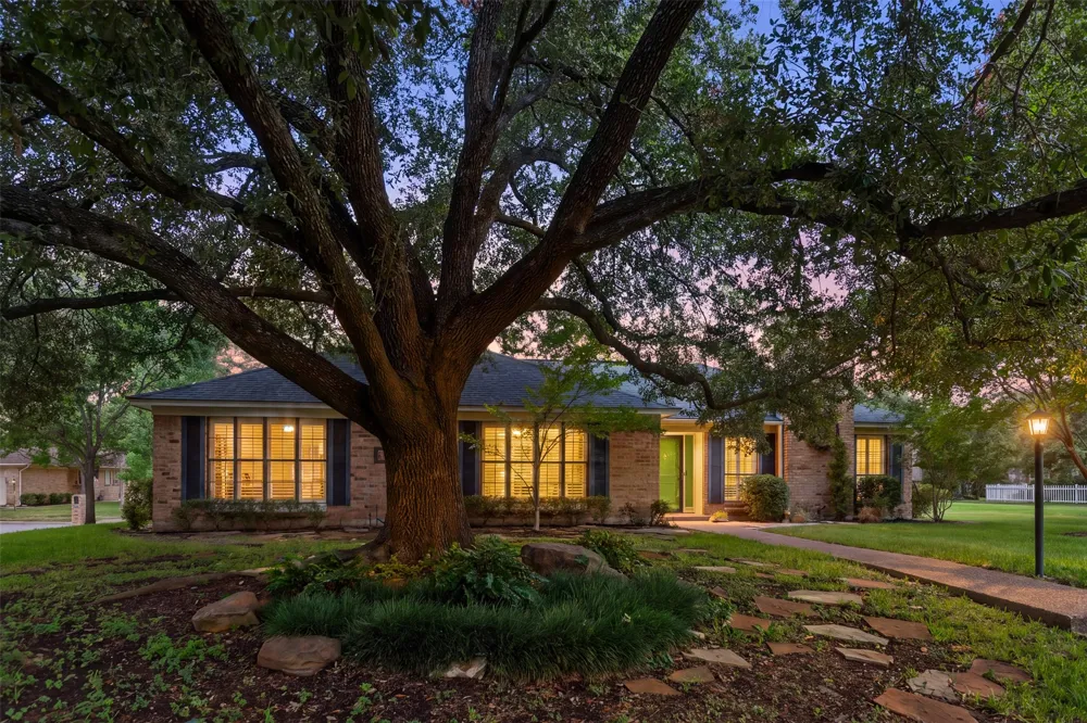2825 Chimney Hill Drive Waco, TX 76708
