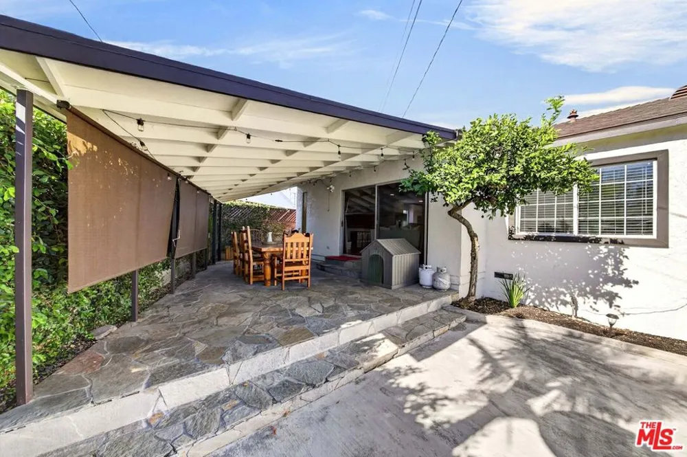 11820 Rose Hedge Drive Whittier, CA 90606