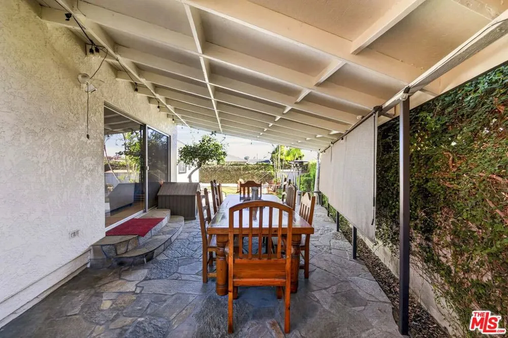 11820 Rose Hedge Drive Whittier, CA 90606