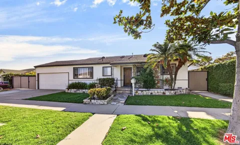 11820 Rose Hedge Drive