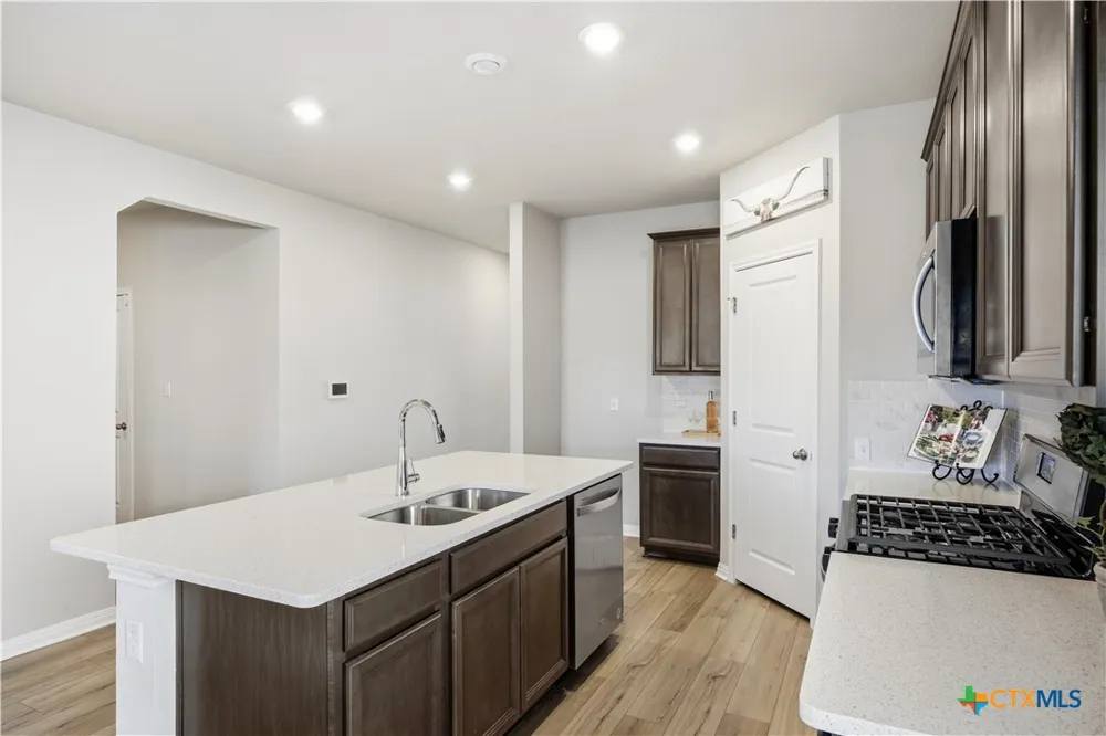 108 Hannah Trail Georgetown, TX 78628