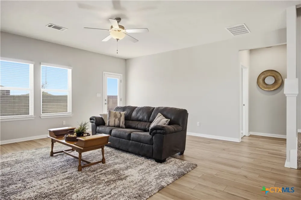108 Hannah Trail Georgetown, TX 78628