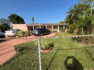 17201 NW 54th Ct