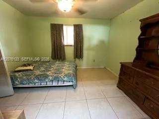 17201 NW 54th Ct Miami Gardens, FL 33055