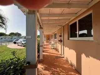 17201 NW 54th Ct Miami Gardens, FL 33055