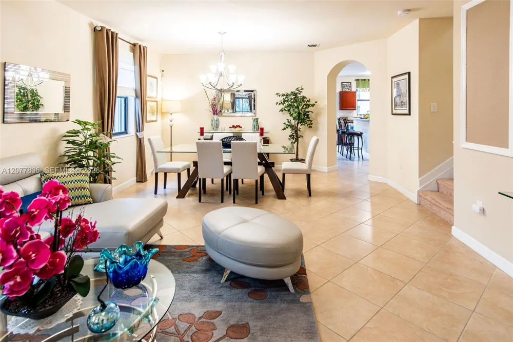 125 SE 36th Pl Homestead, FL 33033