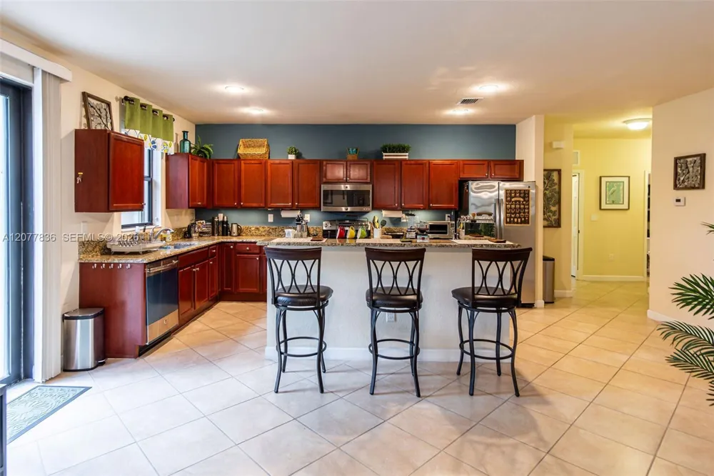 125 SE 36th Pl Homestead, FL 33033