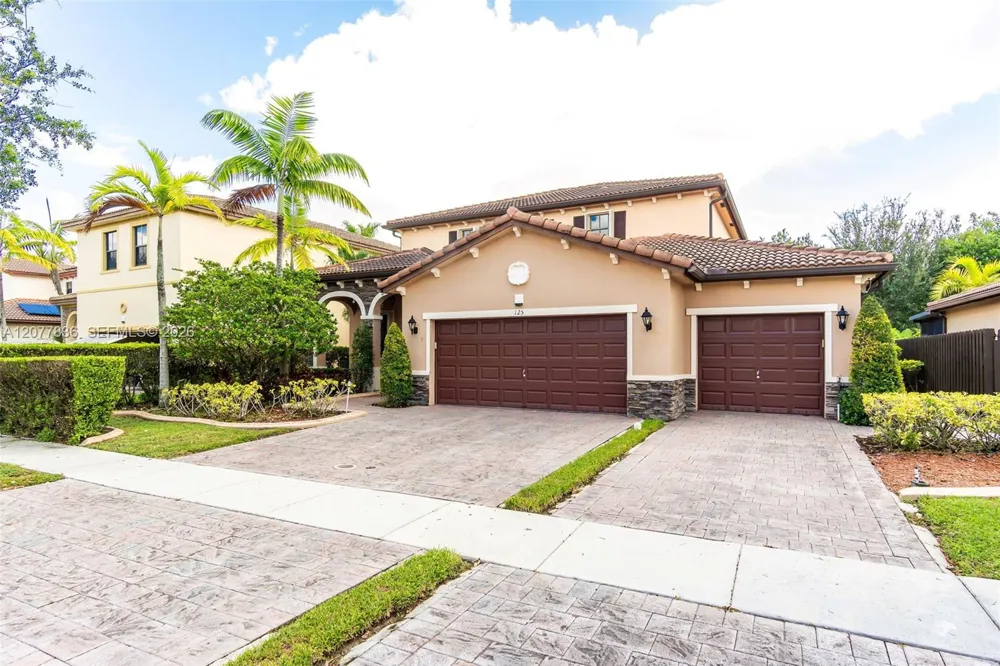125 SE 36th Pl Homestead, FL 33033